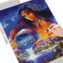 Ladda upp bild till gallerivisning, Diamond Painting Vattenfall Gudinna*