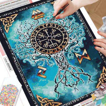 Ladda upp bild till gallerivisning, Diamond Painting Runträd*
